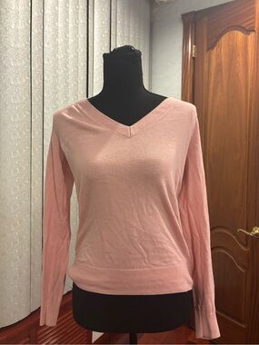 Banana Republic Light Pink V-Neck Sweater